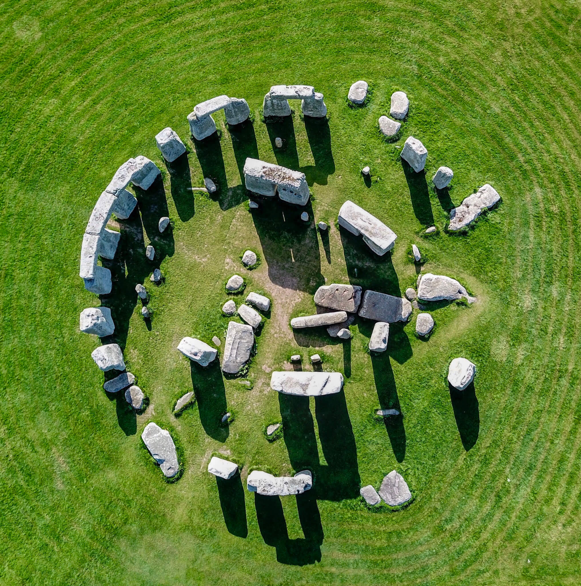 sci-stonehenge-mystery-of-mighty-stones-solved-by-archaeologists